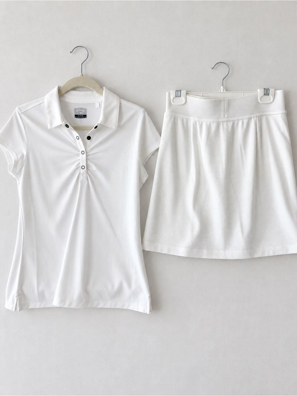 Callaway Women’s White Golf Polo & Skort Set Size Medium